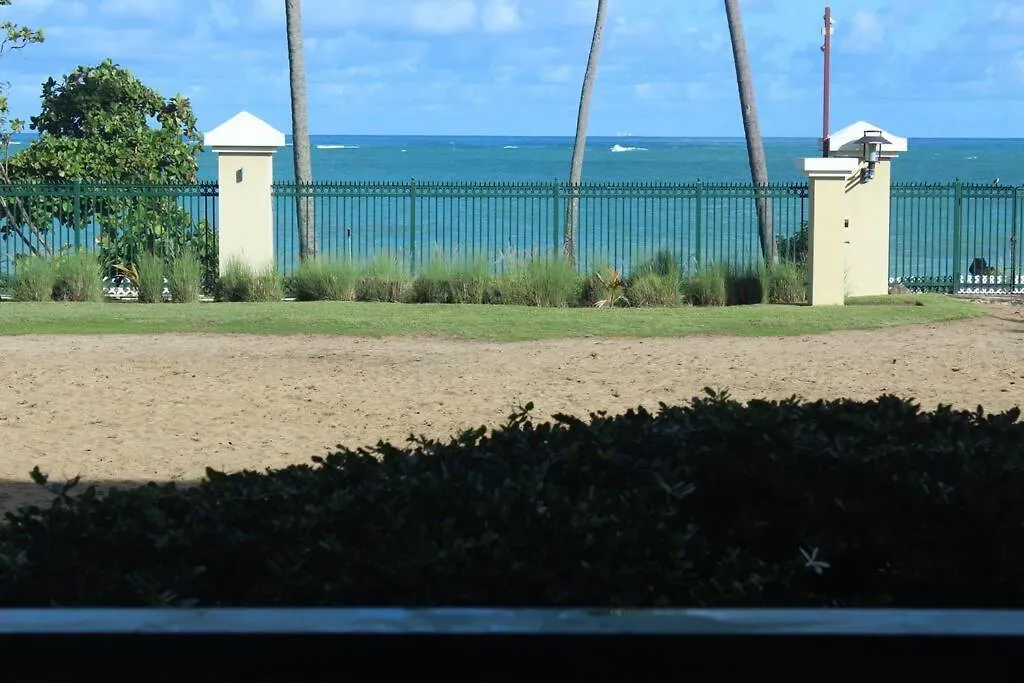 Beachfront Paradise Mesmerizing View - Sea&Sun Stay Loiza Apartment